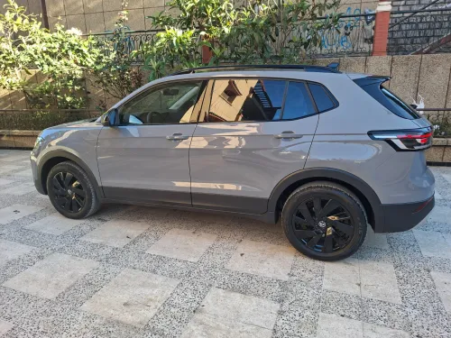 Volkswagen Tharu  2025 Bright Moon Edition 