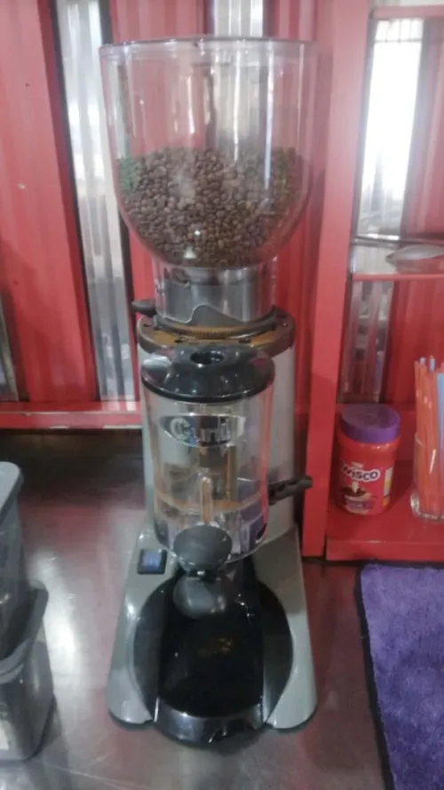 Moulin à café طاحونة قهوة