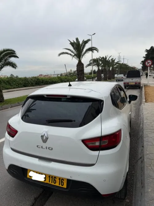 Renault Clio 4 2016 Limited 2