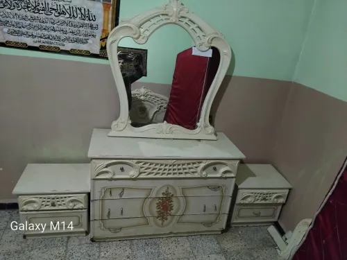غرفة نوم امبورتاسيون إيطاليا  نخالة السعر قابل للتفاوض 