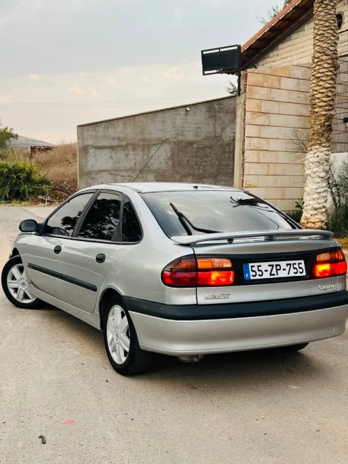 Renault Laguna 1 1995 