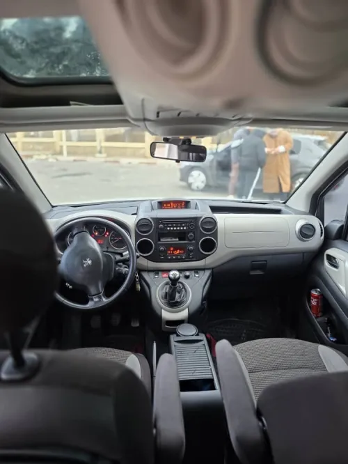 Peugeot partner tepee 2015 la touts