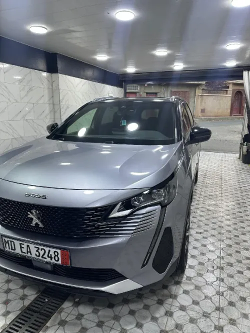 Peugeot 5008 2023 GT