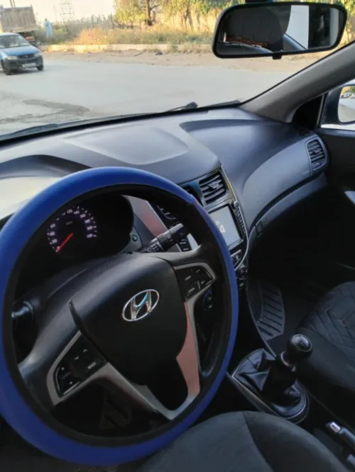 Hyundai Accent RB  4 portes 2017 Accent RB  4 portes