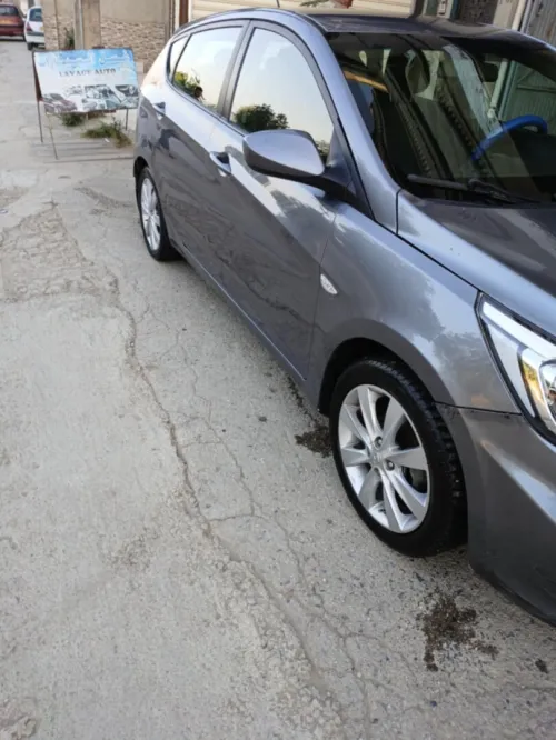 Hyundai Accent RB  4 portes 2017 Accent RB  4 portes
