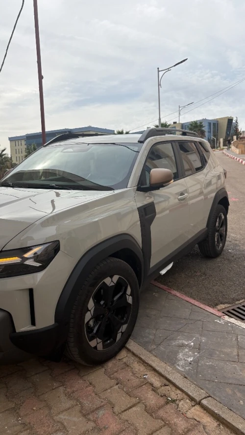Dacia Duster 2025 Extreme gold