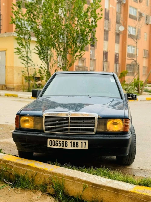Mercedes Classe E 1988 Classe E