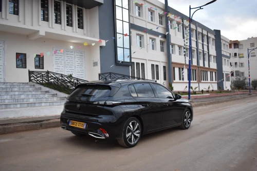 Peugeot 308 2023 Allure Pack