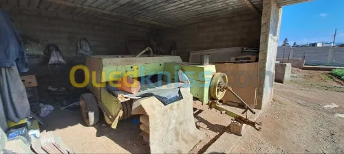Machine emballage de foins