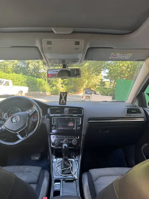 Volkswagen Golf 7 2017 Carat+