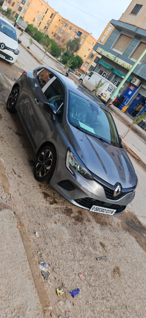 Renault Clio 5  2023 Evolution