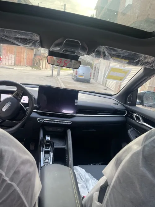 Geely Coolray 2025 