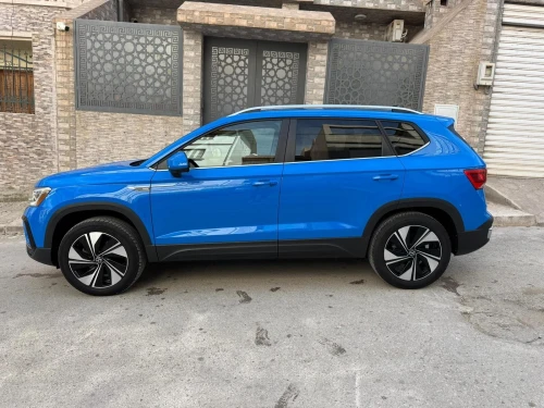 Volkswagen Taos 2024 SEL