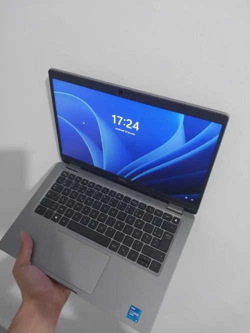 Dell Latitude tactile 5320 i5 11 gen,1145G7  16GB 256GB SSD NVMe 13.3" FULL HD IPS