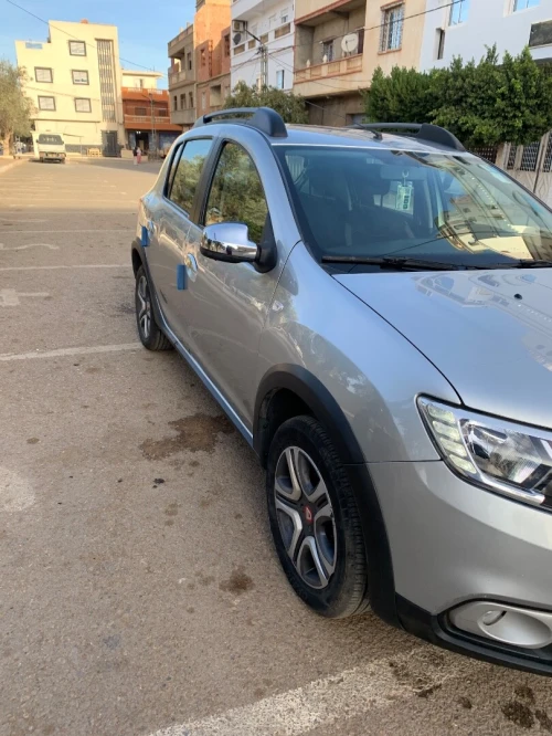 Dacia Stepway 2023 Stepway 1,6 ess thkrud 2023 machi 105000