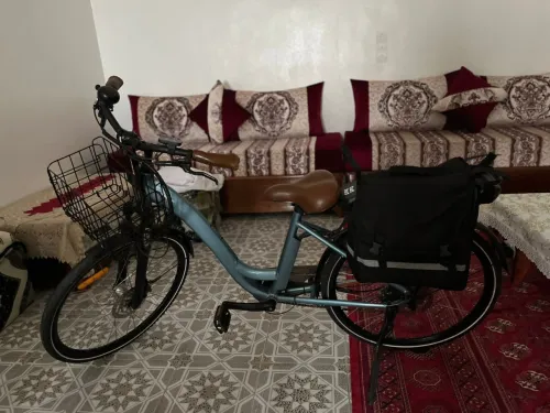 un vélo électrique marque française O2feel