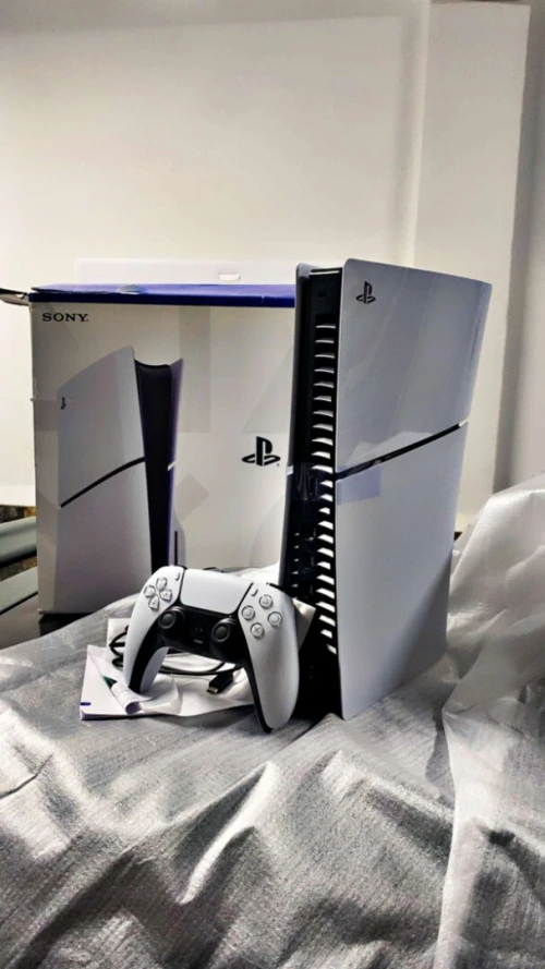 PlayStation 5  Standard slim