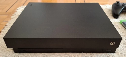 Xbox One X (1 To)