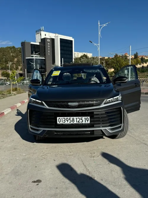 Geely Coolray 2025 Gris sorie