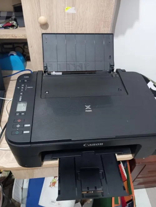 Imprimante canon laser photocopie en couleur 
