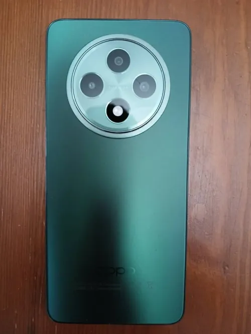 Oppo Reno 12 F