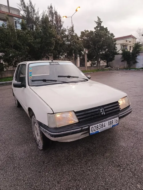 Peugeot 205 1988 Junior