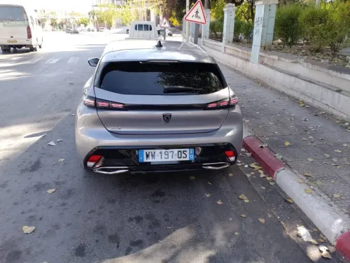 Peugeot 308 2023 First Edition