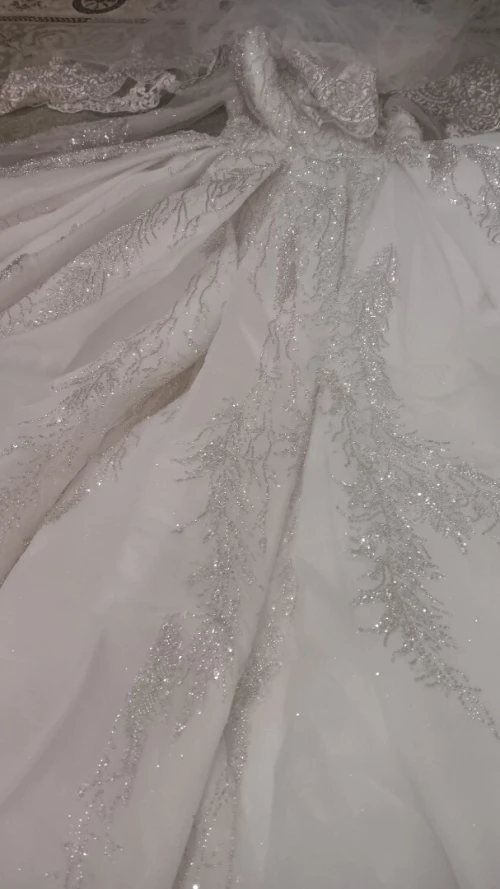 La robe blanche