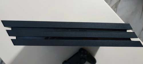 Ps4 pro flashé 1TB