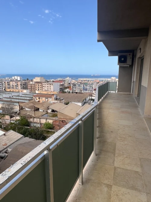 Location Appartement F4 Alger Hussein dey