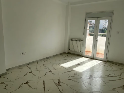 Location Appartement F4 Alger Birkhadem