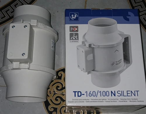 VENTILATEUR EXTRACTEUR