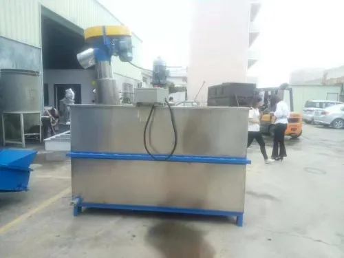 Machine de recyclage de plastique 