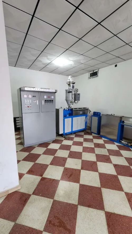 Machine de fabrication de fil électrique et câbles ماكينة تصنيع الاسلاك والكابلات الكهربائية