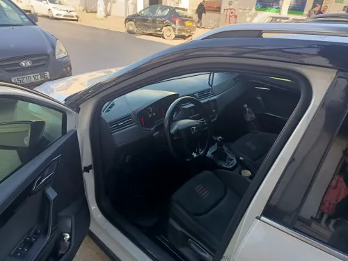 Seat ARONA 2019 FR