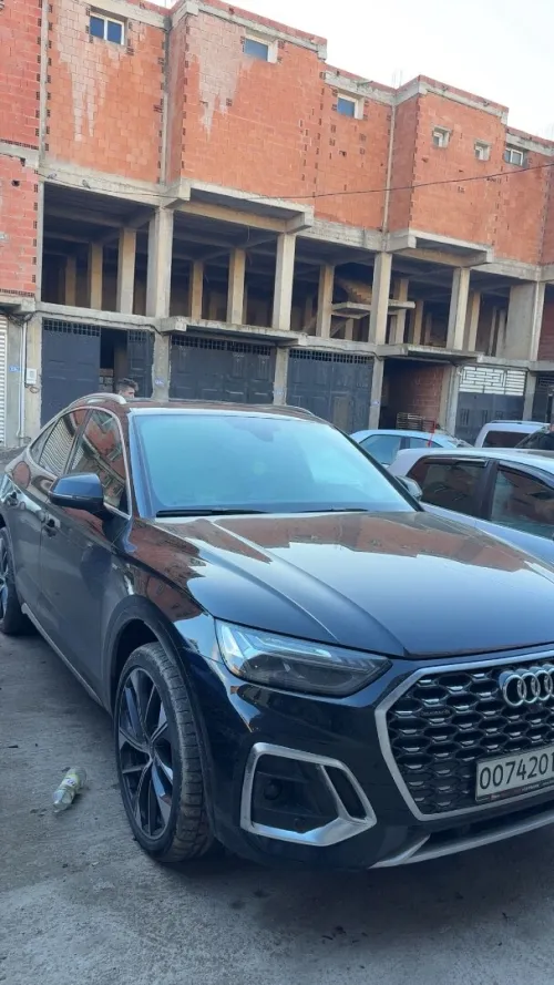 Audi Q5 2023 Chrome