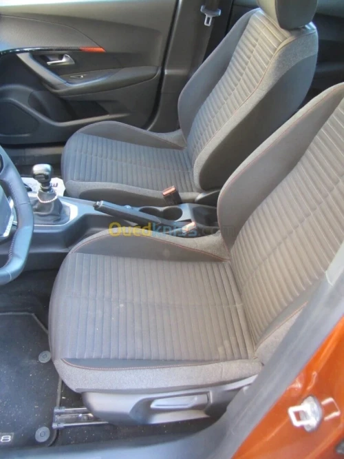 Peugeot 2008 2022 Allure