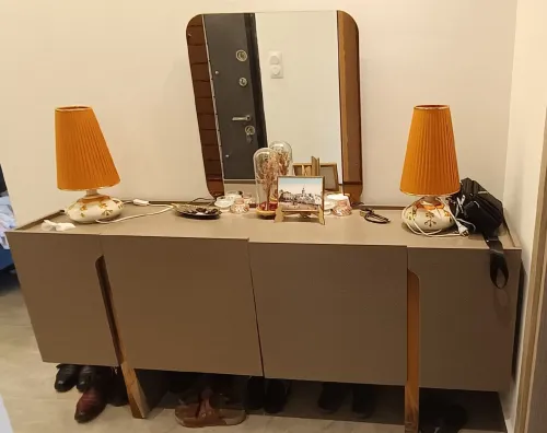 Meuble TV+Bahut+Table basse+Meuble de chaussures+Lit+Sommier