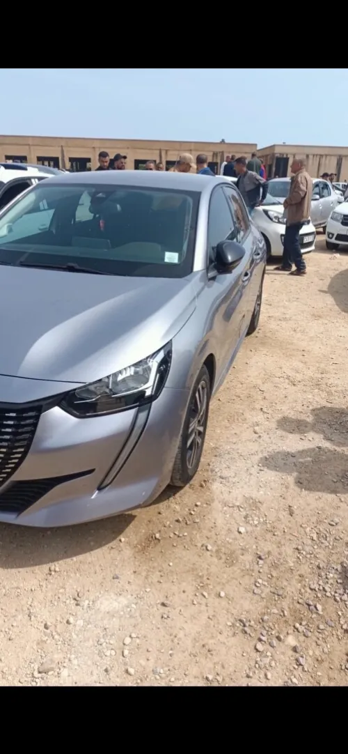 Peugeot 208 2022 Allure