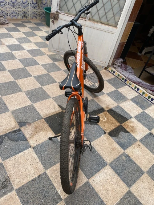 Vélo SUPER BAROS 2025