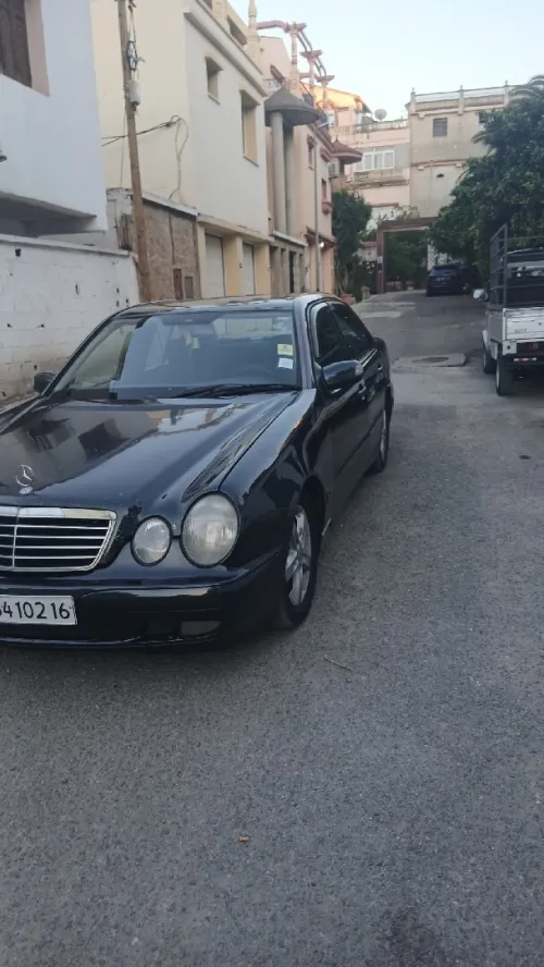 Mercedes Classe E 2002 Classic