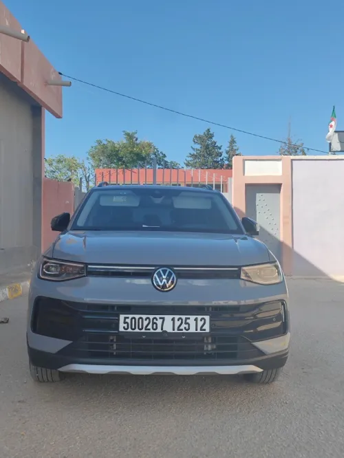 Volkswagen Tharu XR  2025 2