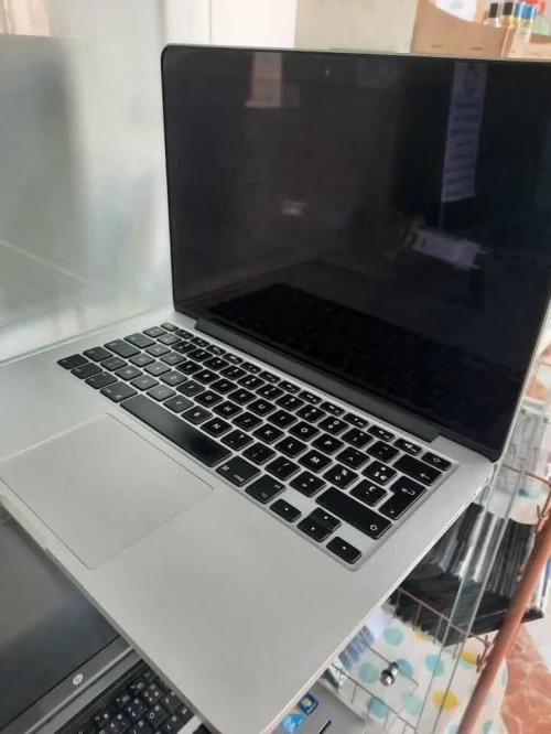MACBOOK PRO 2015