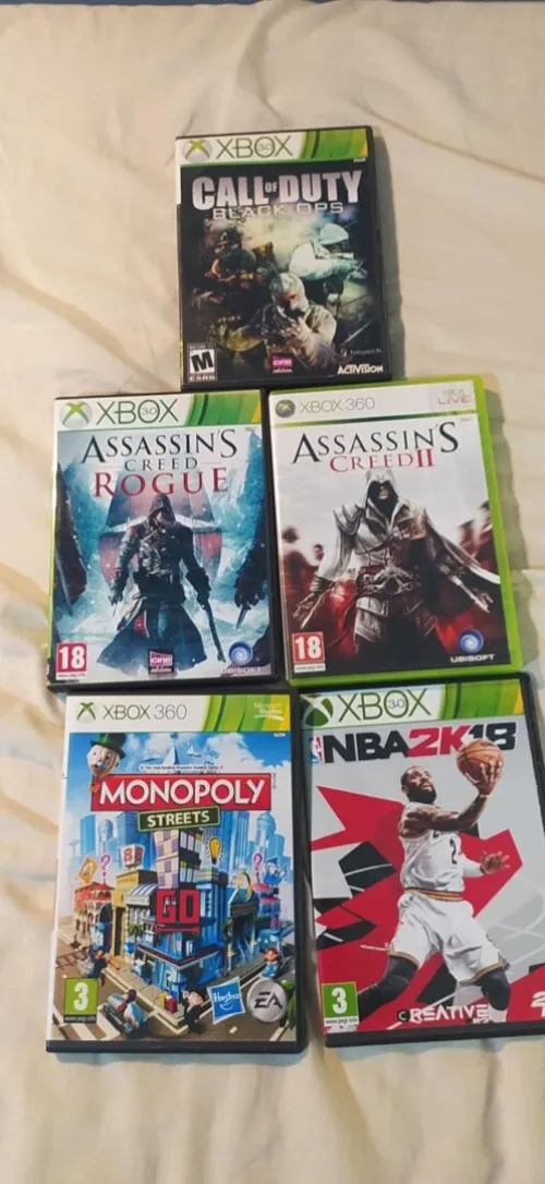 Xbox 360 FLACHÉ + une manette + kinect + 15 jeux