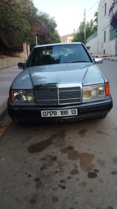 Mercedes 200d 1986 