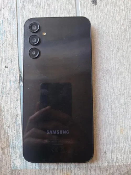 Samsung A24