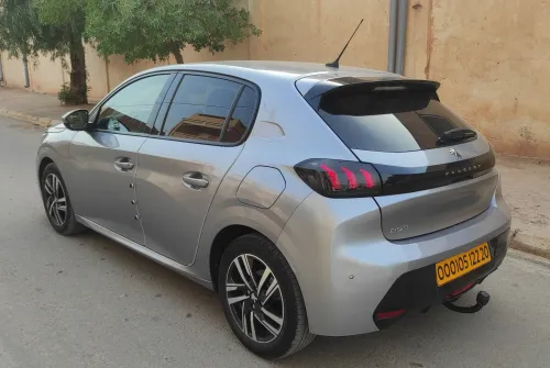 Peugeot 208 2022 Allure Facelift