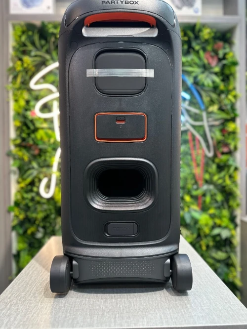 JBL PartyBox Stage Bass Boost
