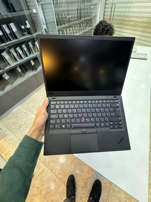 LENOVO THINKPAD X1 CARBON I7 8th 8GB 256GB SSD FHD 14" FHD