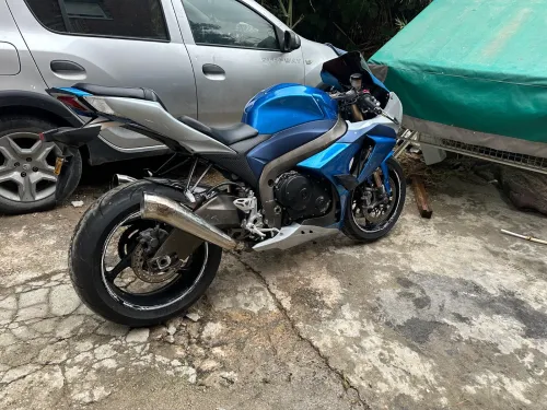 Suzuki Gsr 2010